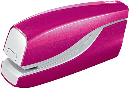 Agrafador Petrus Eletrico e-310 WOW Fucsia Metalizado Capacidade 12 Folhas USA Agrfes N 10 624821