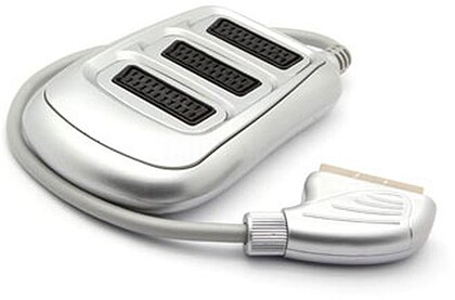 Caixa SCART de 3 vias Venda Multiplos: 0 Unid