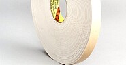 Rolo Bitape 3M 9515W 1,5mm Branco 12mm x 33m : Fita com adesivo nas duas faces, em espuma de polietileno, revestida de um adesivo acrílico que oferece uma excelente resistência ao envelhecimento e à temperatura. Protegida por filme de papel siliconado (br
